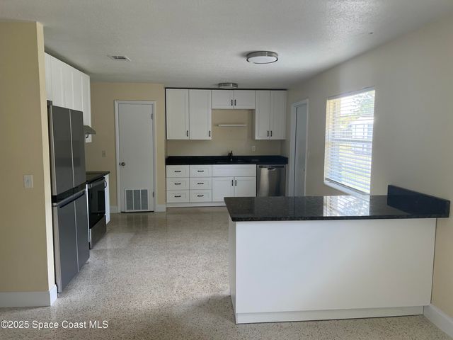 2906 Rollins Street, Melbourne, FL 32901