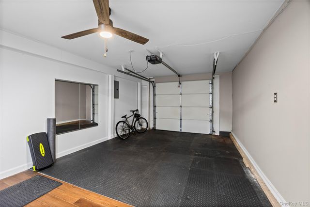 21 Seacliff Lane, Miller Place, NY 11764