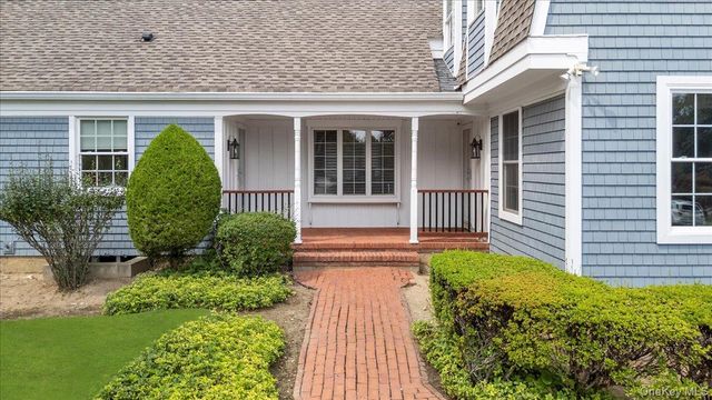 21 Seacliff Lane, Miller Place, NY 11764