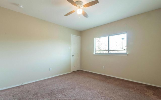 1736 Bayland ST, Round Rock, TX 78664