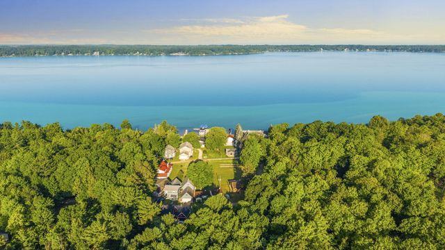 10870 Torchlight Lane, Central Lake Twp, MI 49622