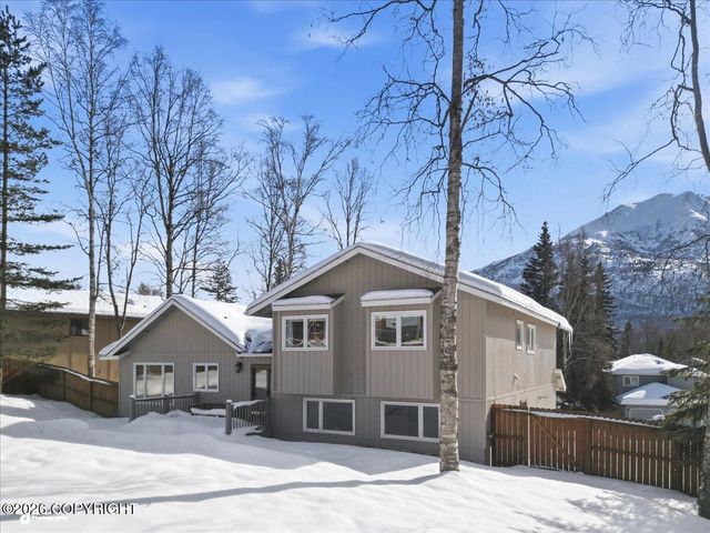 19321 Verdant Circle, Eagle River, AK 99577