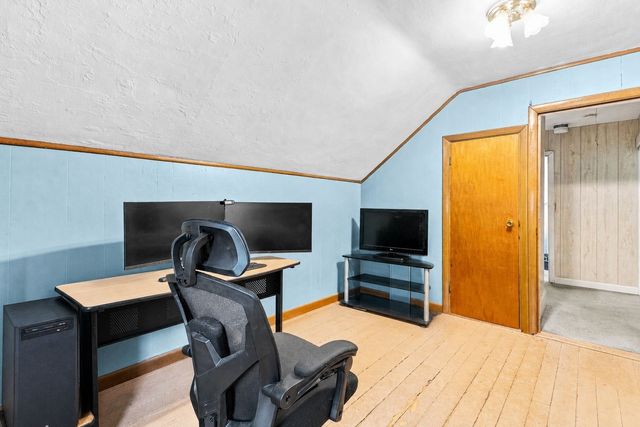 257 Austin St, New Bedford, MA 02740