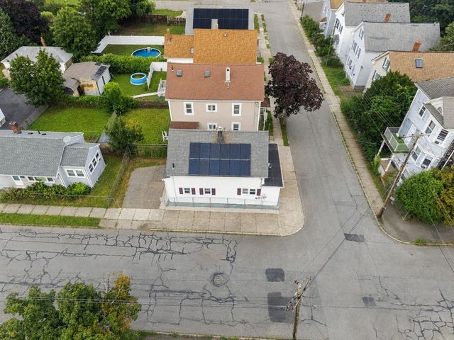 257 Austin St, New Bedford, MA 02740