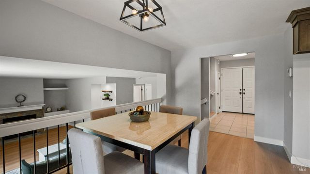 3265 Arroyo Dr, Fairfield, CA 94533