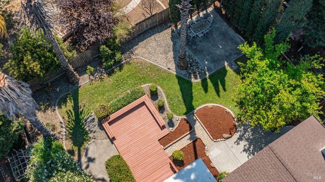 3265 Arroyo Dr, Fairfield, CA 94533