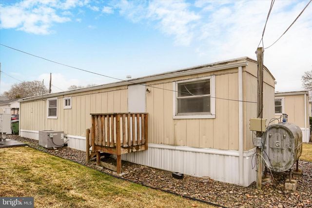 850 ORCHARD AVE, Camp Hill, PA 17011