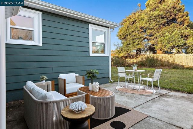 1406 Monterey St, Richmond, CA 94804