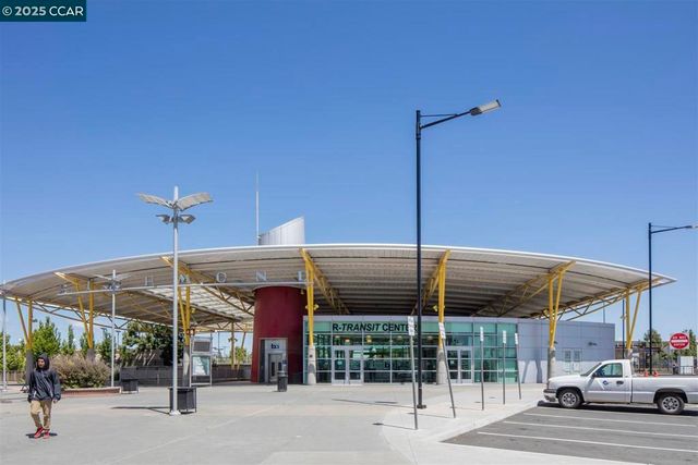 1406 Monterey St, Richmond, CA 94804