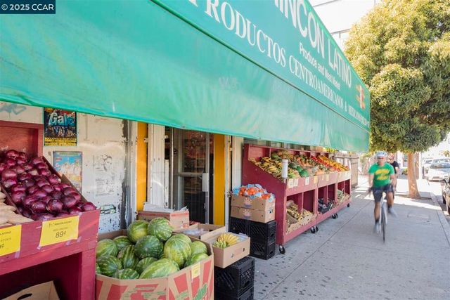 1406 Monterey St, Richmond, CA 94804