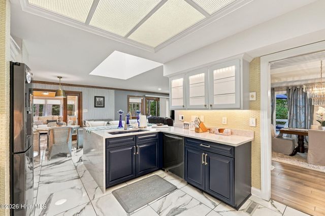 64 Pinewild Drive, Pinehurst, NC 28374