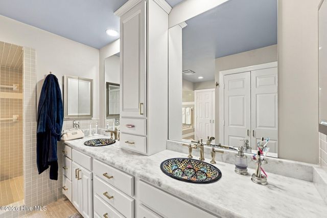 64 Pinewild Drive, Pinehurst, NC 28374