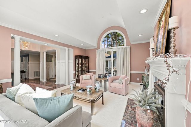64 Pinewild Drive, Pinehurst, NC 28374
