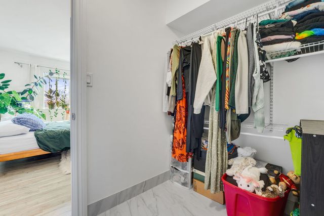 9820 S Pulaski Road 315, Oak Lawn, IL 60453