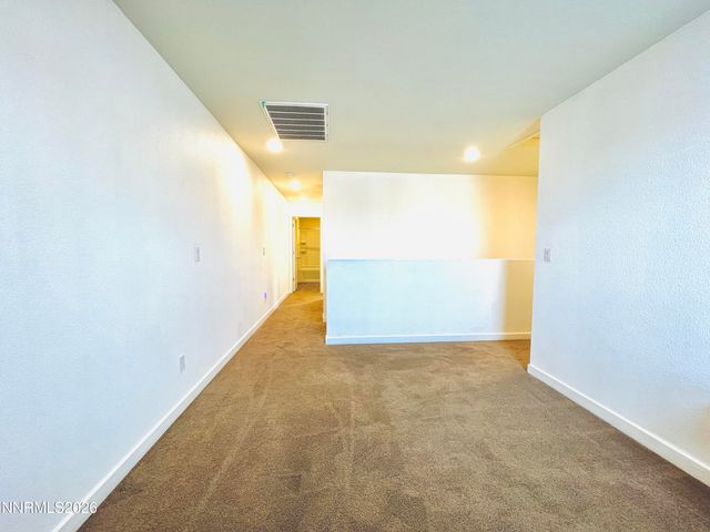 8727 Scenic Sky Drive, Reno, NV 89506