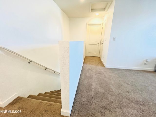 8727 Scenic Sky Drive, Reno, NV 89506