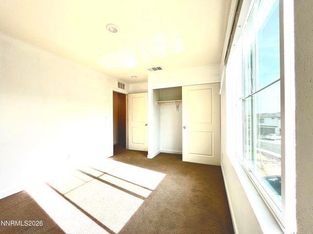 8727 Scenic Sky Drive, Reno, NV 89506