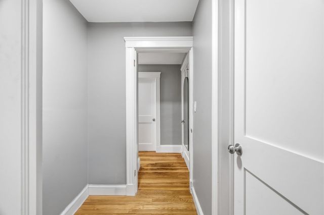 606 Lincoln Ave, Saugus, MA 01906