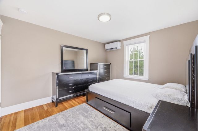 606 Lincoln Ave, Saugus, MA 01906