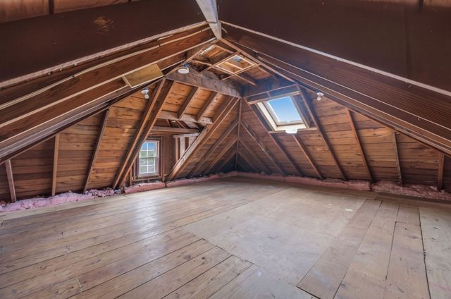 606 Lincoln Ave, Saugus, MA 01906