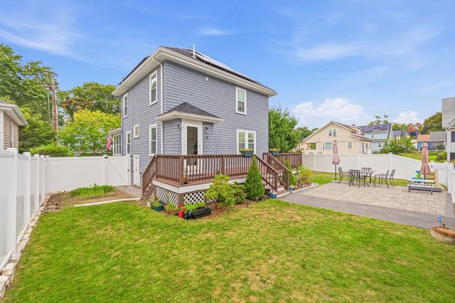 606 Lincoln Ave, Saugus, MA 01906
