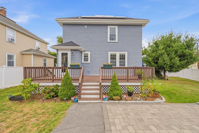 606 Lincoln Ave, Saugus, MA 01906