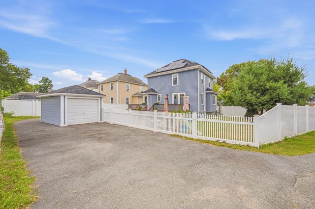 606 Lincoln Ave, Saugus, MA 01906