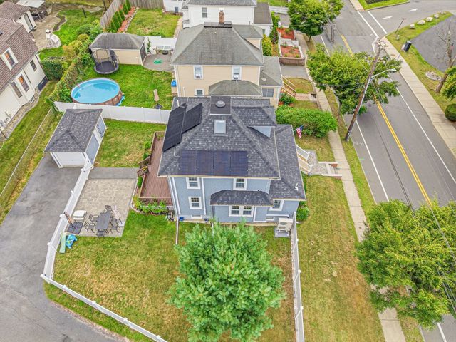 606 Lincoln Ave, Saugus, MA 01906