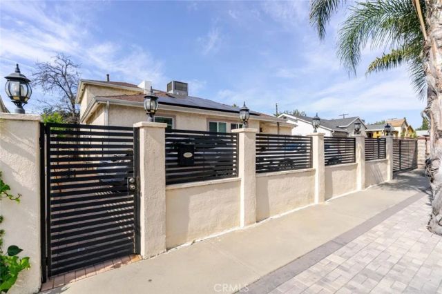 8147 Lullaby Lane, Panorama City, CA 91402