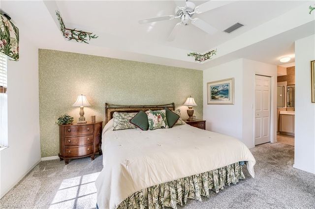 1940 Willow Bend CIR 103, Naples, FL 34109