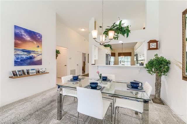 1940 Willow Bend CIR 103, Naples, FL 34109