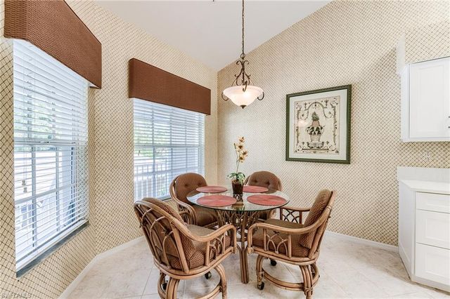 1940 Willow Bend CIR 103, Naples, FL 34109