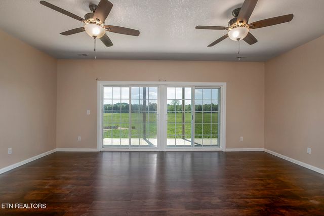 1118 Espalier Drive, Decatur, TN 37322