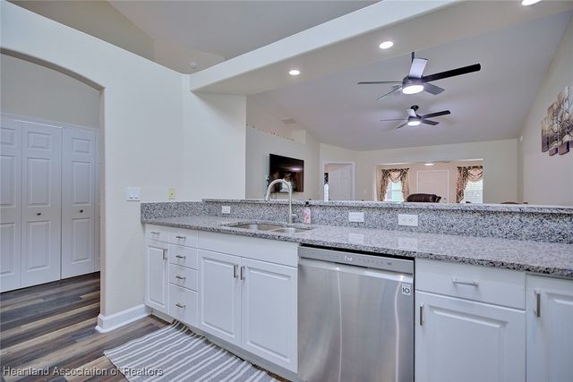 2112 Coral Key Court, Sebring, FL 33870