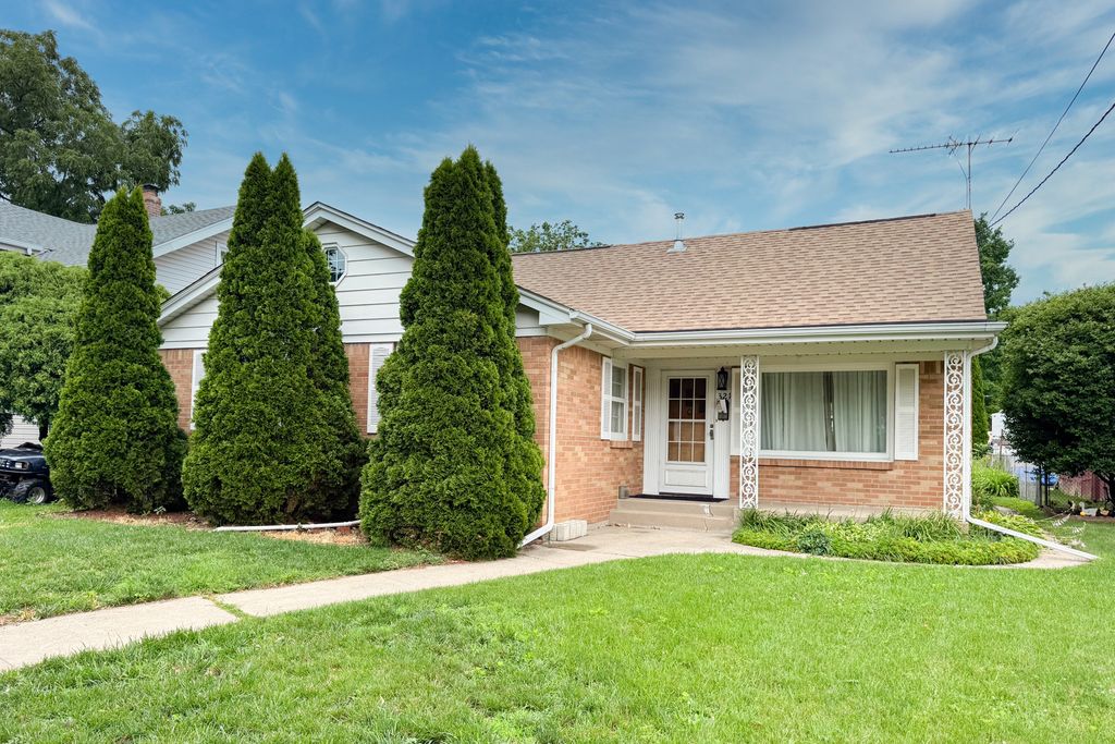 321 N London Avenue, Rockford, IL 61107