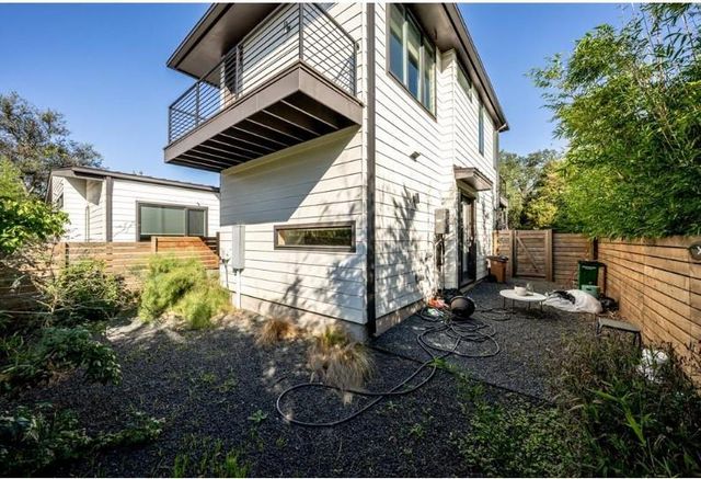 203 E 46th ST, Austin, TX 78751