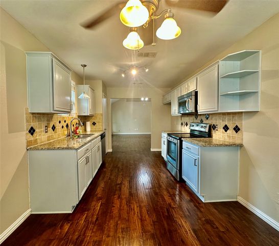 314 Lake Texoma Drive, Wylie, TX 75098