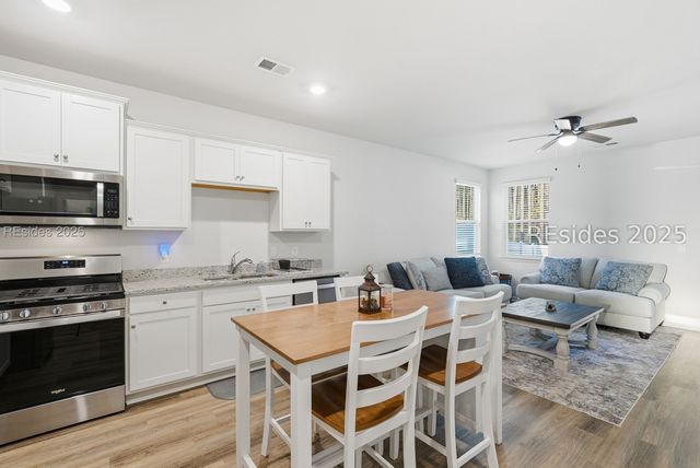 181 Holiday St, Ridgeland, SC 29936