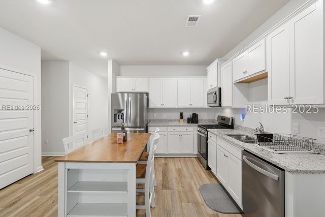 181 Holiday St, Ridgeland, SC 29936