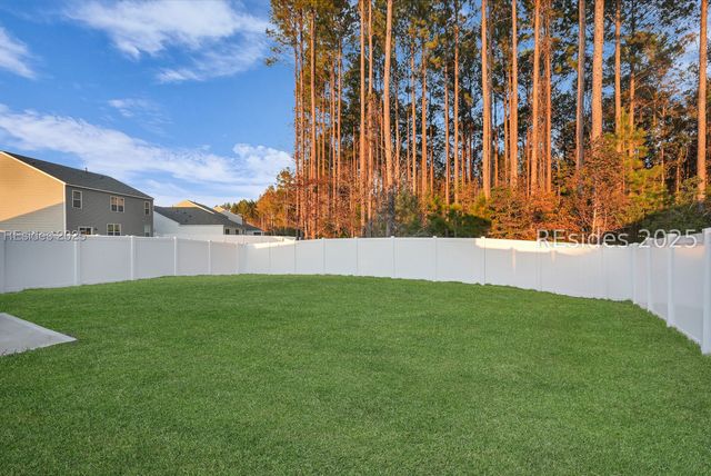 181 Holiday St, Ridgeland, SC 29936