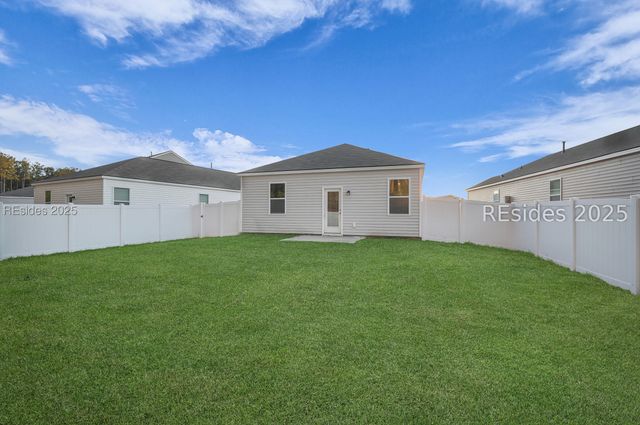 181 Holiday St, Ridgeland, SC 29936