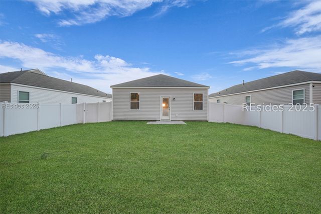 181 Holiday St, Ridgeland, SC 29936