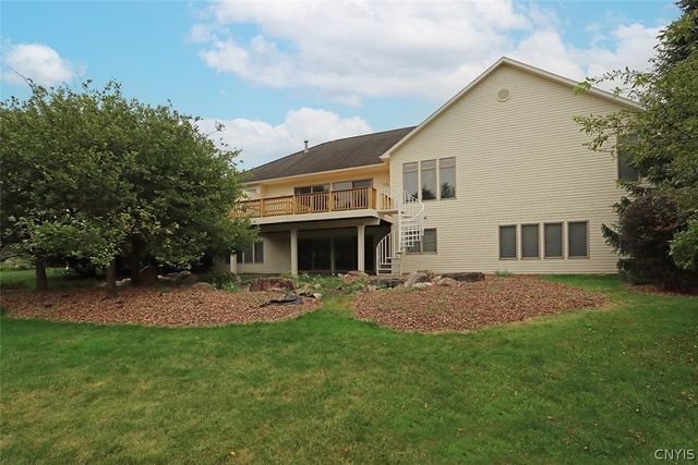 6003 Bay Hill Circle, Dewitt, NY 13078