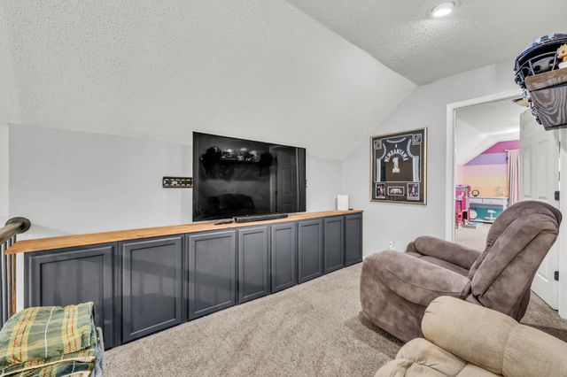 3526 Clearwater Dr, Clarksville, TN 37042