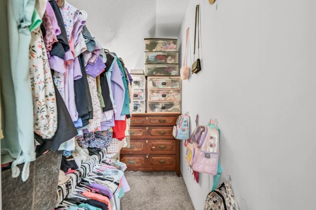 3526 Clearwater Dr, Clarksville, TN 37042