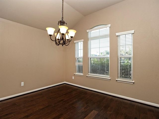 140 Copper Lake LN, Georgetown, TX 78628