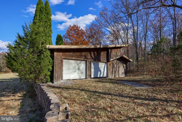 7765 HARMONY GROVE RD, Wellsville, PA 17365