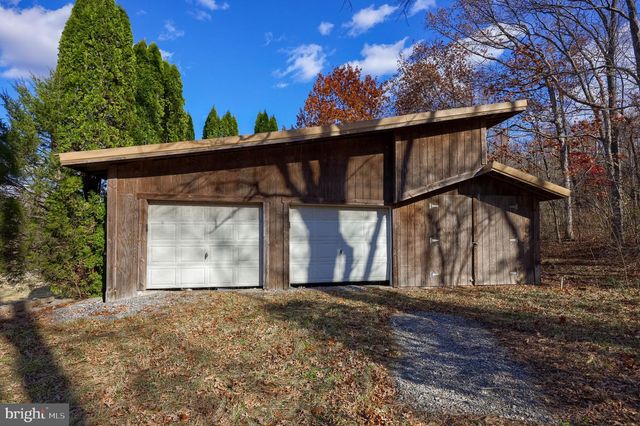 7765 HARMONY GROVE RD, Wellsville, PA 17365