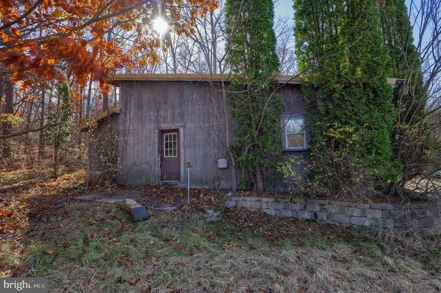 7765 HARMONY GROVE RD, Wellsville, PA 17365