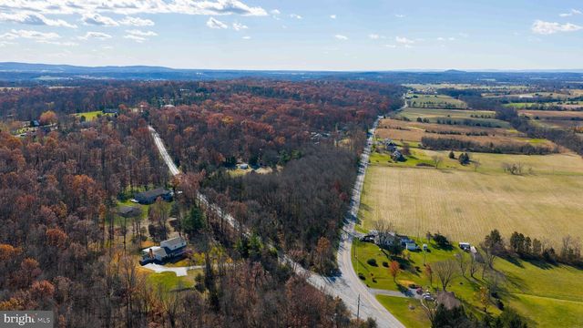 7765 HARMONY GROVE RD, Wellsville, PA 17365